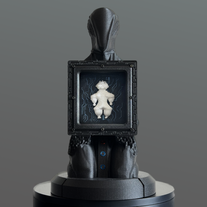 V-XL Art: Custodian 003